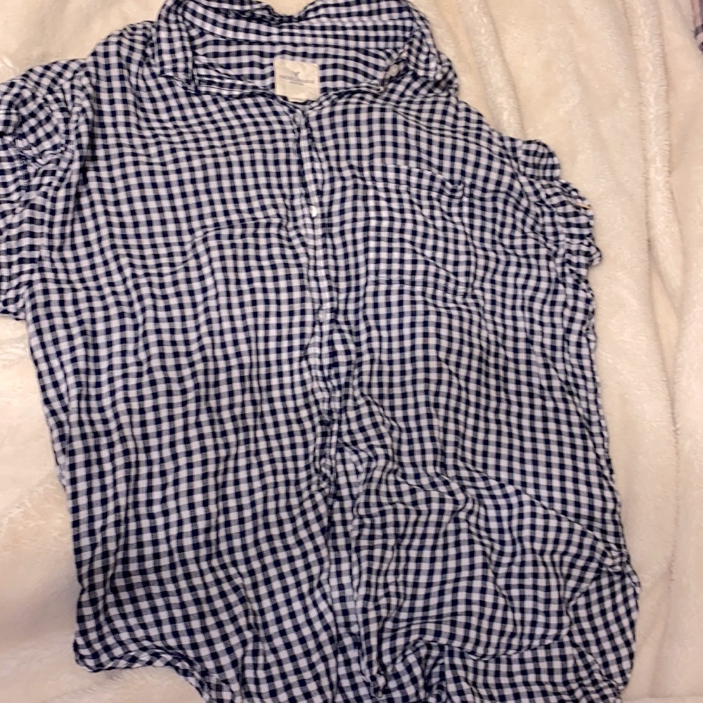 American Eagle button down relaxed fit